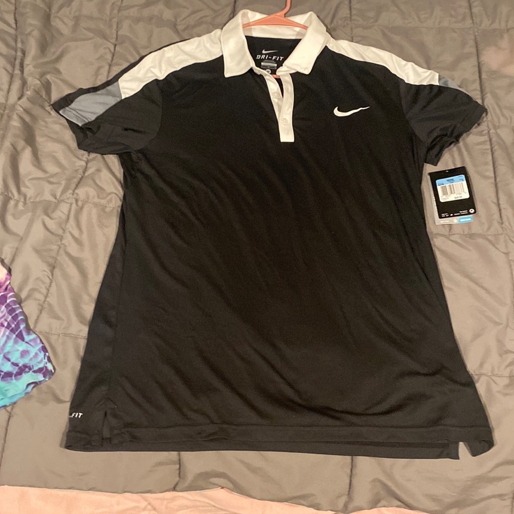 NEW NIKE DRI FIT SHIRT